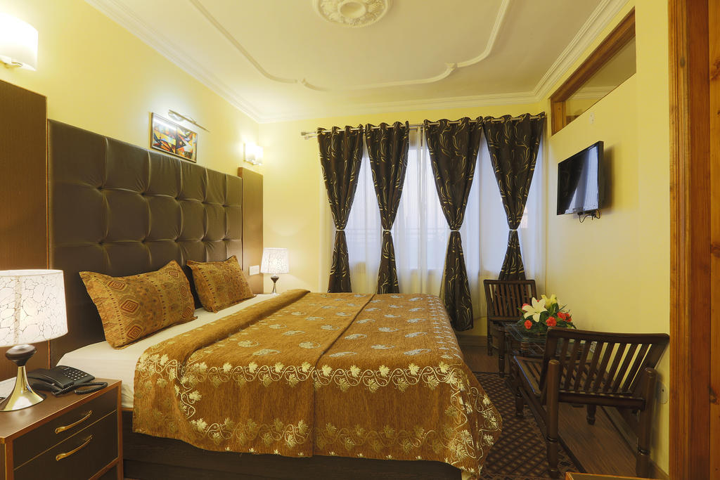 Hotel Bridge View Regency Shimla Esterno foto