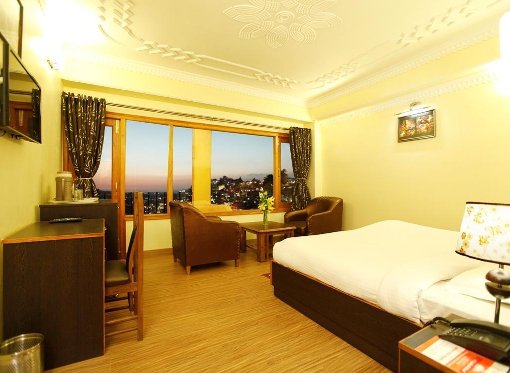 Hotel Bridge View Regency Shimla Camera foto