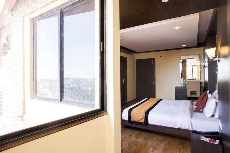 Hotel Bridge View Regency Shimla Esterno foto