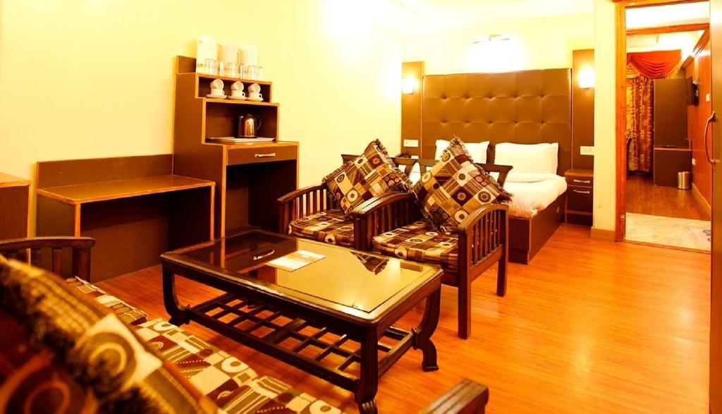 Hotel Bridge View Regency Shimla Esterno foto