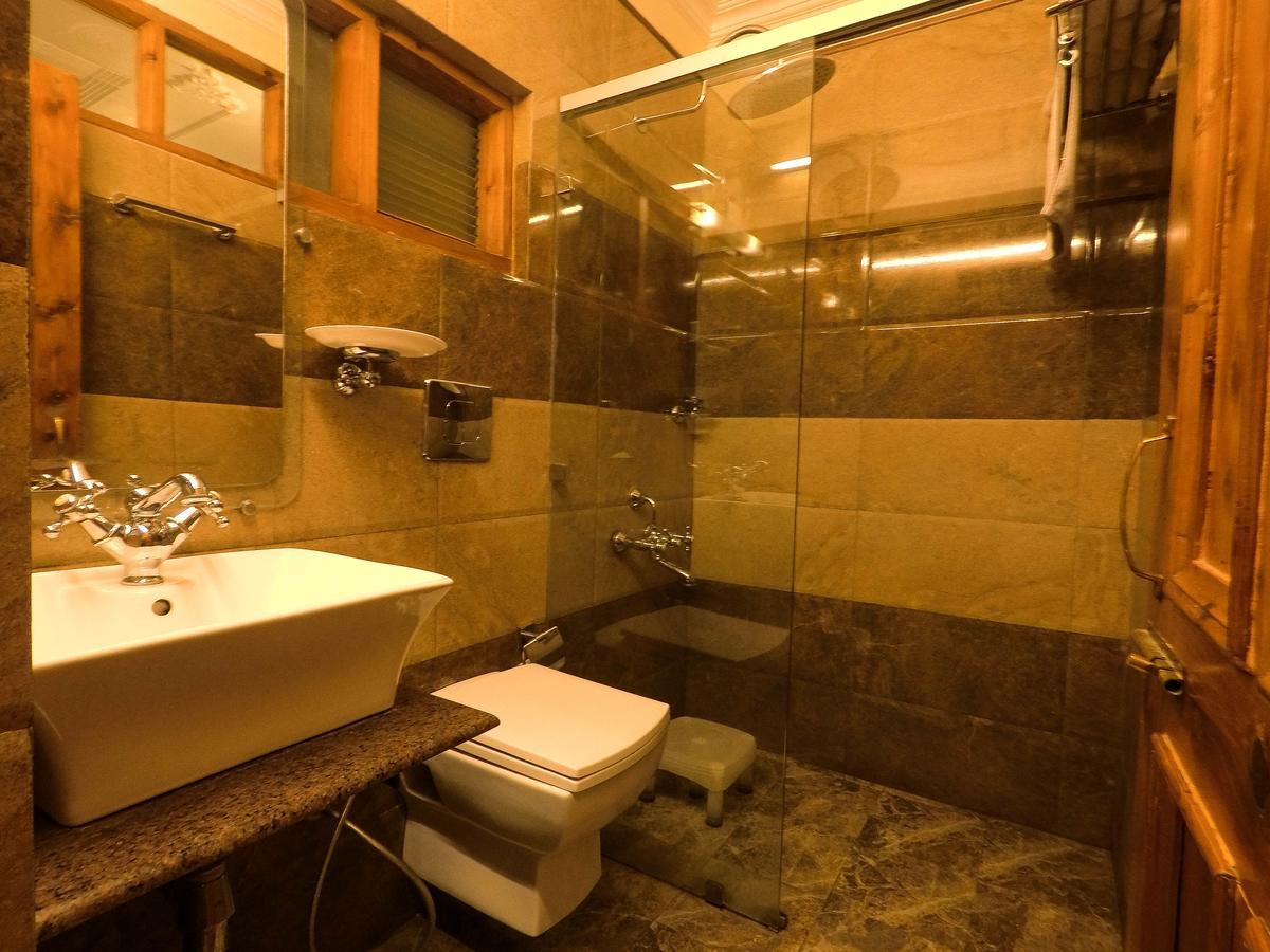 Hotel Bridge View Regency Shimla Esterno foto