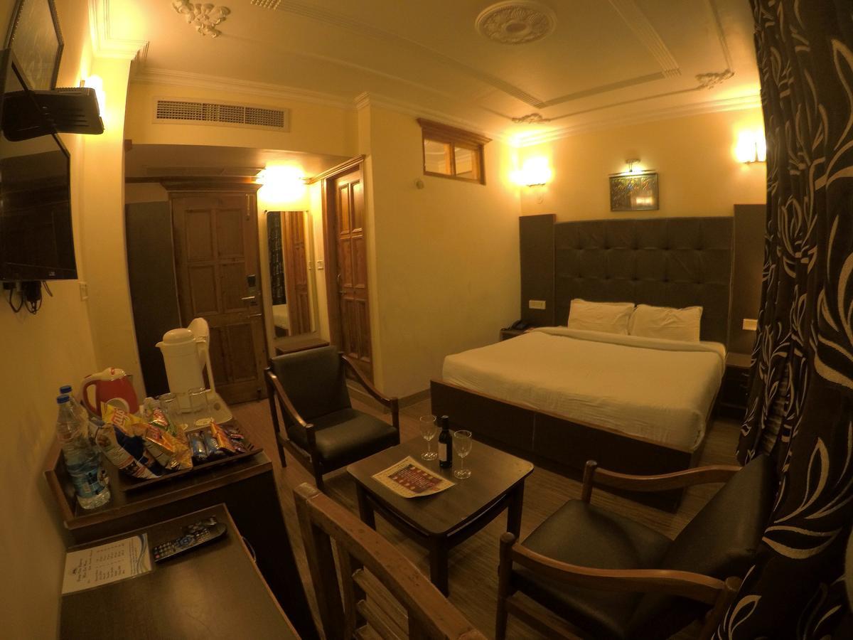 Hotel Bridge View Regency Shimla Esterno foto