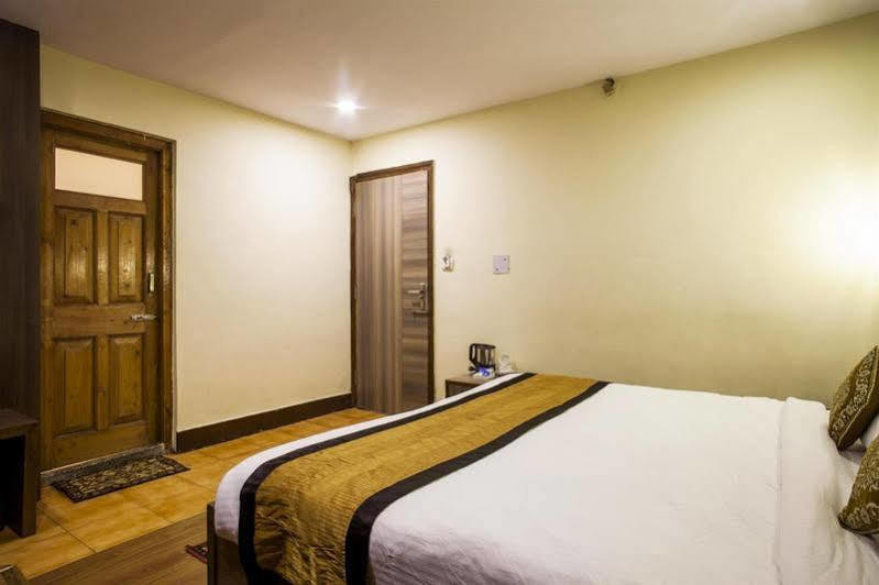 Hotel Bridge View Regency Shimla Esterno foto